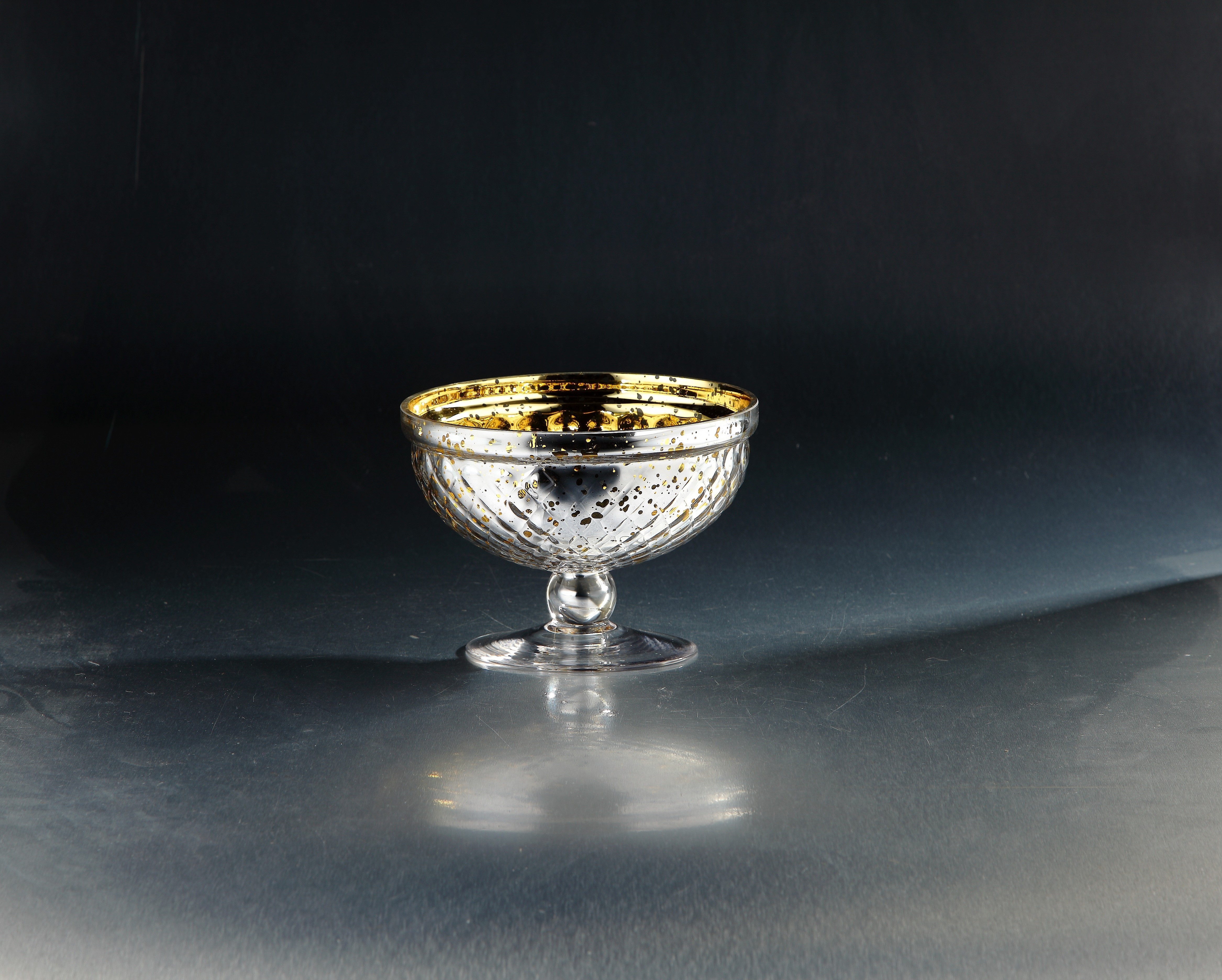 D8"H5.5" - MERCURY VASE