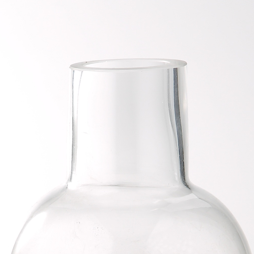 45317	 D4"H8" - GLASS VASE WITH RATTAN WRAP