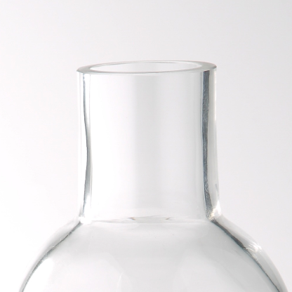 45318	 D4"H10" - GLASS VASE WITH RATTAN WRAP