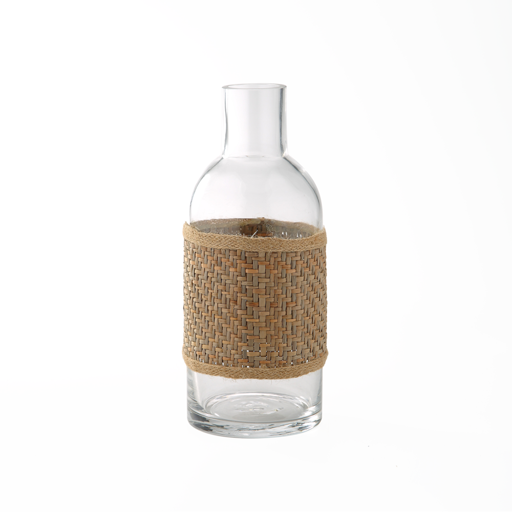 45318	 D4"H10" - GLASS VASE WITH RATTAN WRAP