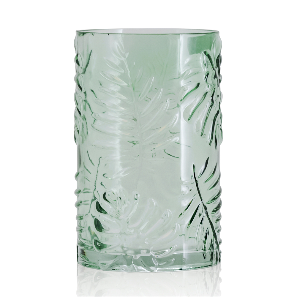 D4.7"H7.7" - GLASS VASE