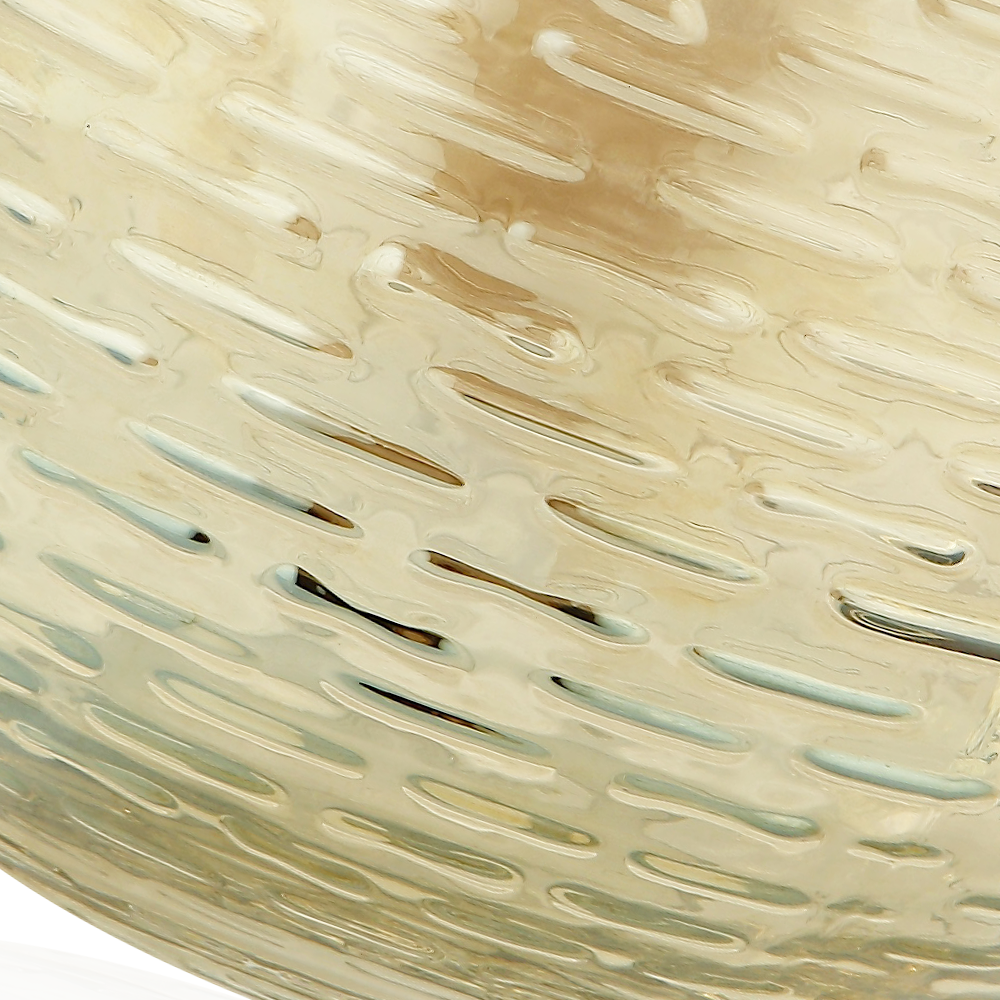 46587	 *D8"H8.5" - GLASS VASE