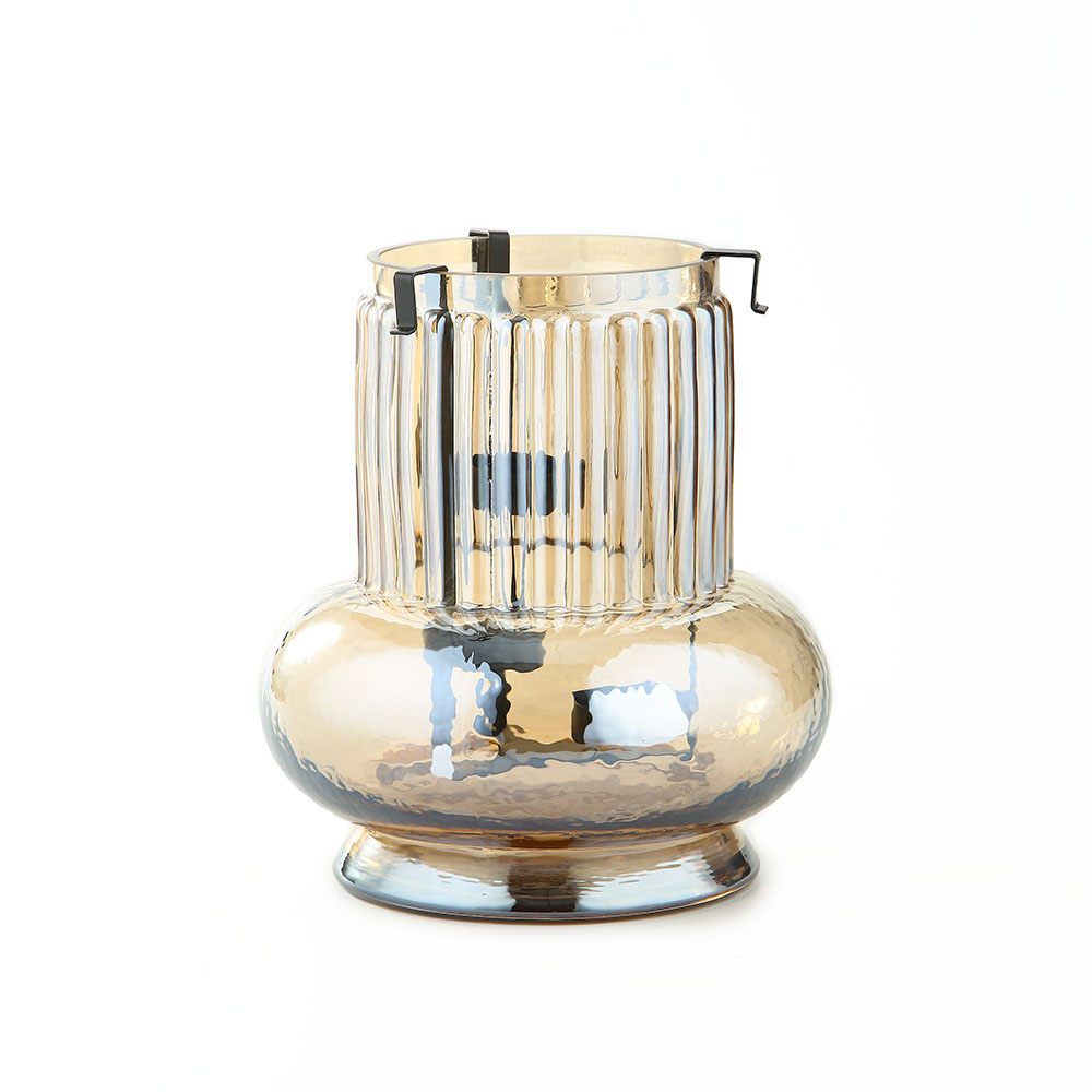 46651	 D8"H8.5" - GLASS VASE