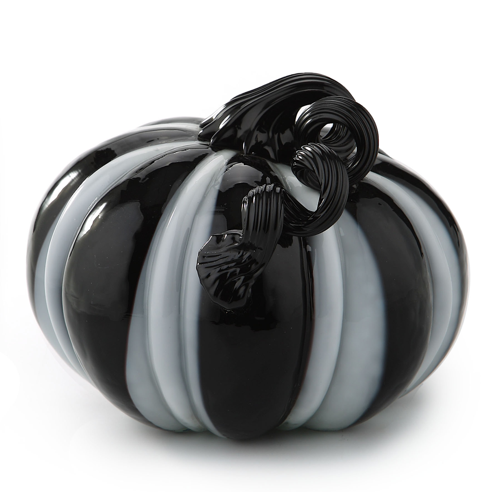 48157ASST	 D7"H6" - ASSORTED GLASS PUMPKINS