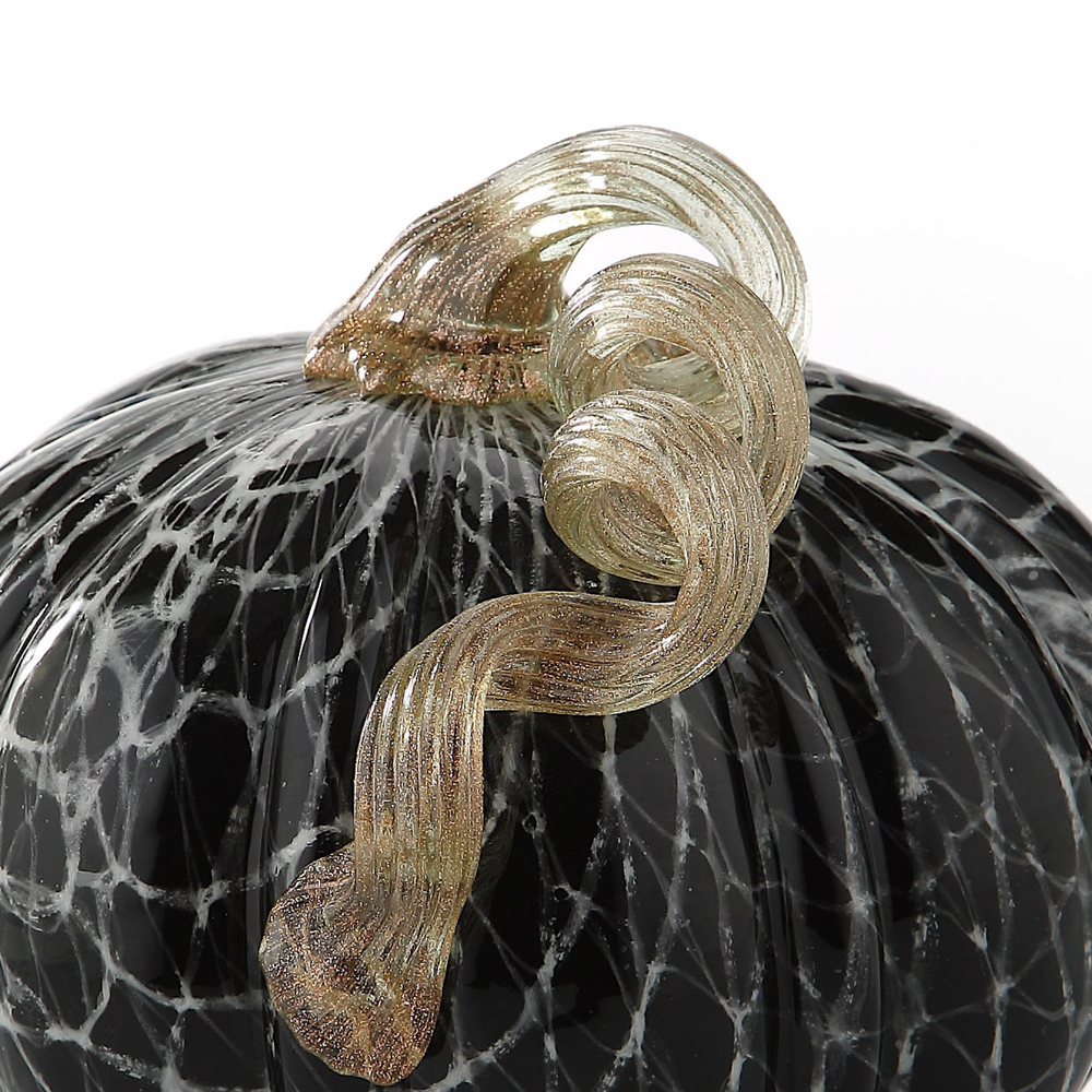 48157ASST	 D7"H6" - ASSORTED GLASS PUMPKINS
