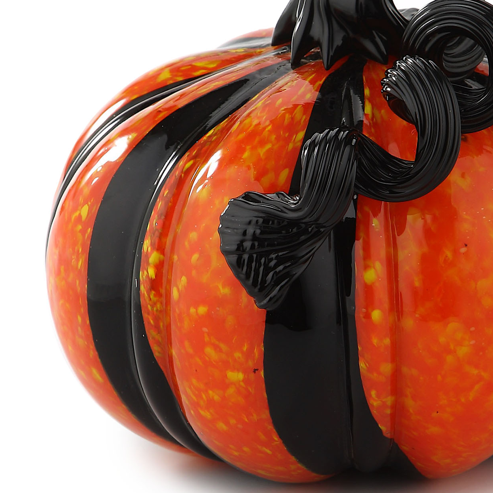 48157ASST	 D7"H6" - ASSORTED GLASS PUMPKINS