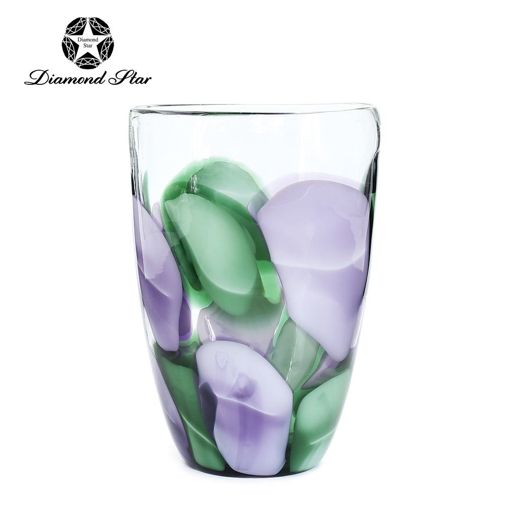 85517	 D6"H9" - GLASS VASE