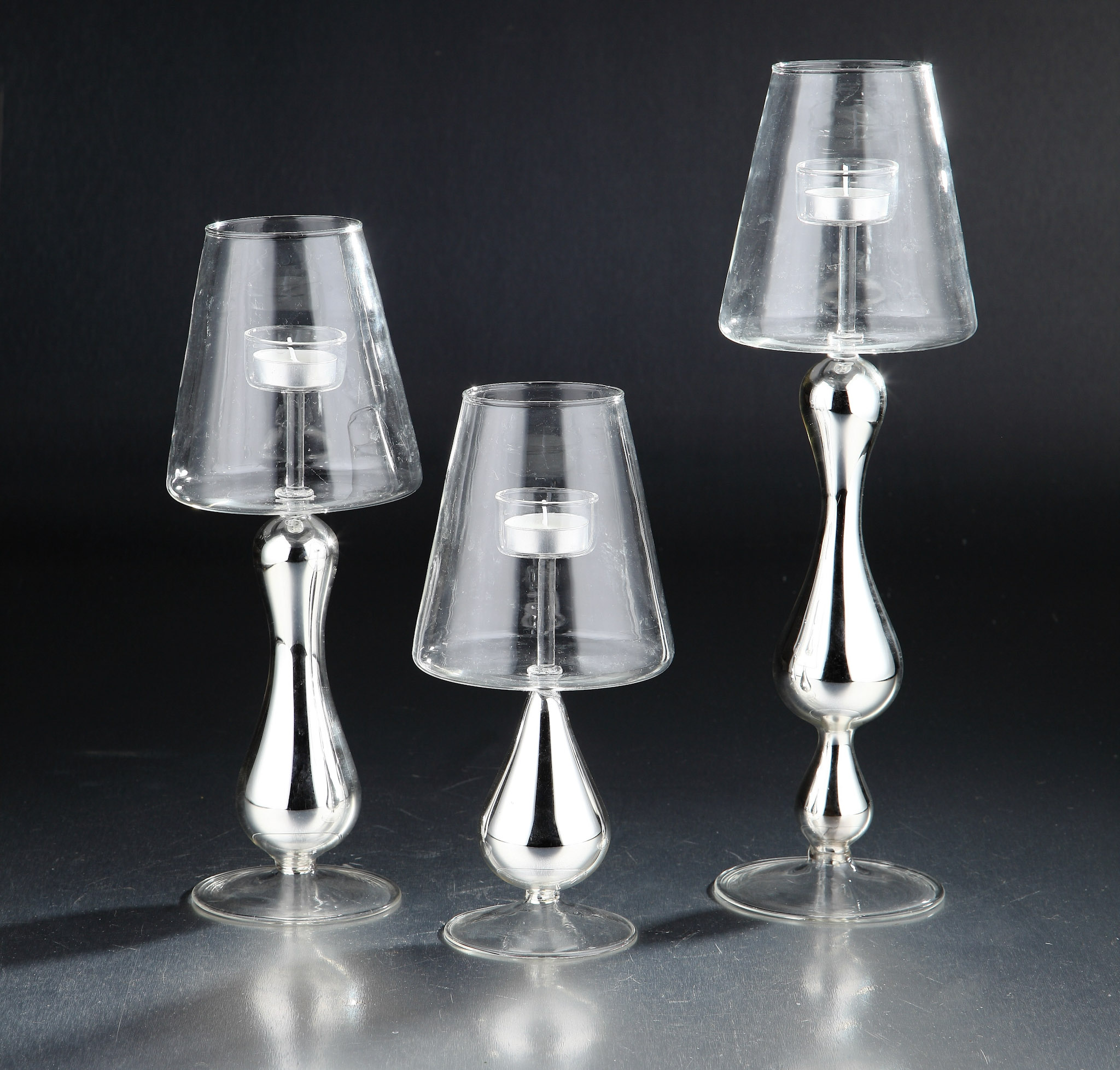 *D4.5H10/13/15.5" - SET OF 3 LAMP SHAPED GLASS CANDLE HOLDER