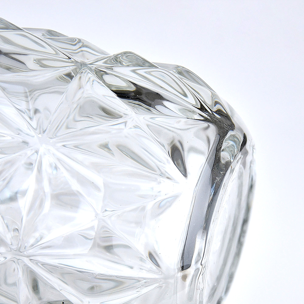 GA78044	 D6''H11''GLASS VASE