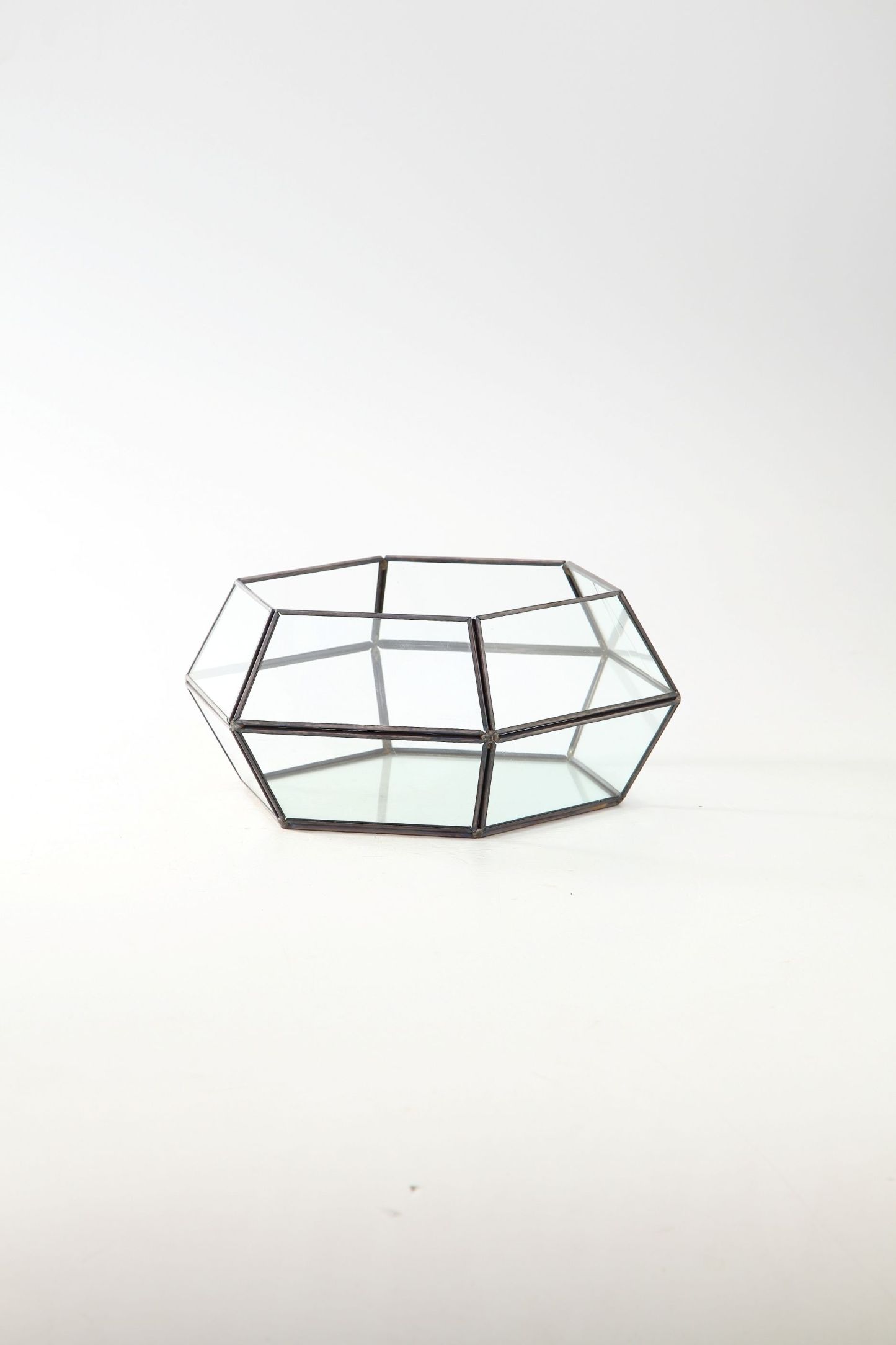 60053 L10.5"W9"H4.5" - GEOMETRIC TERRARIUM