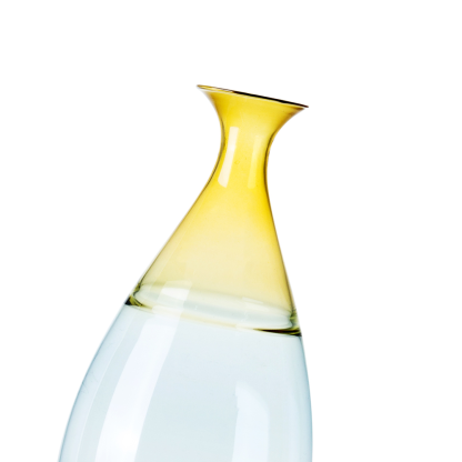 60099-1	 D4"H9" - GLASS VASE