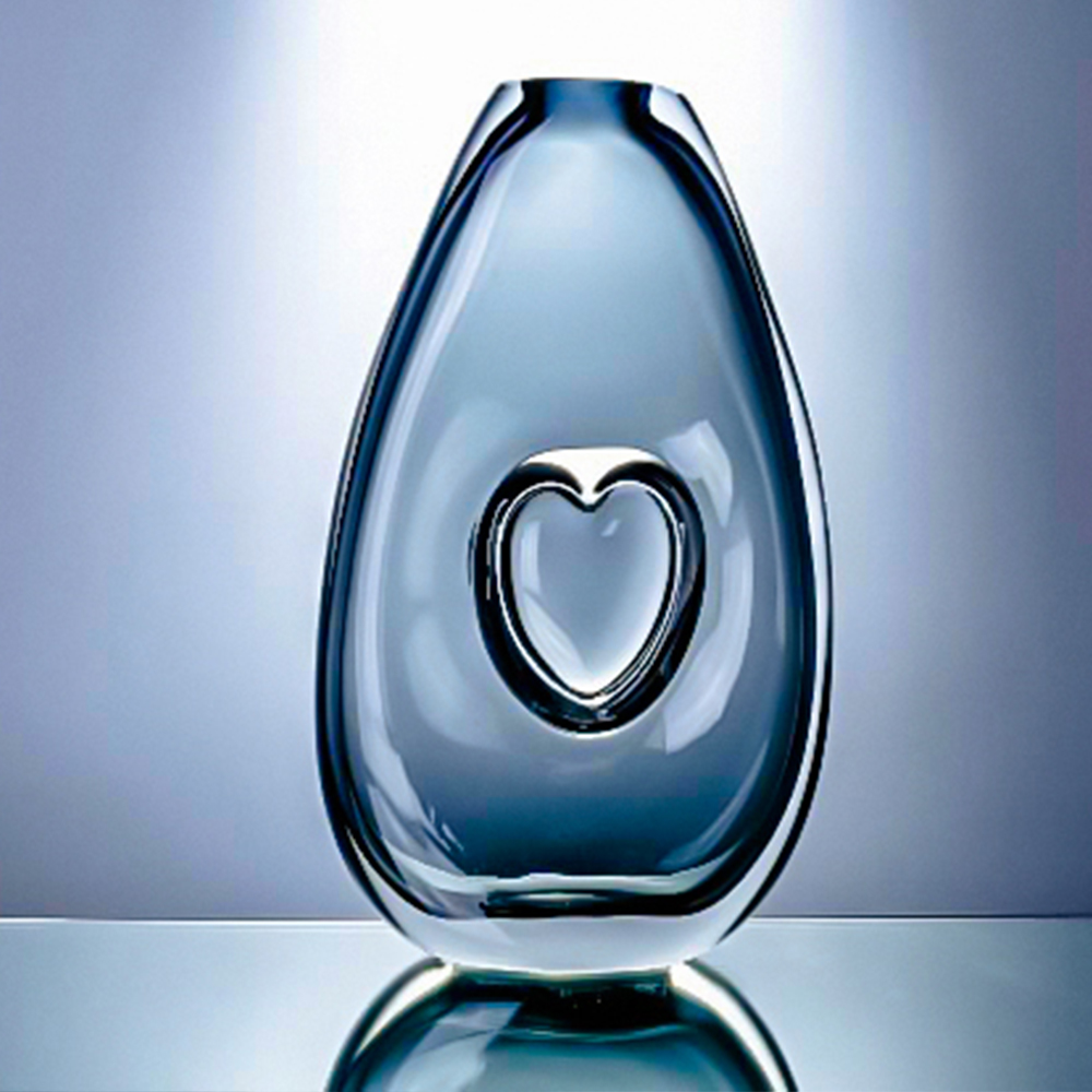 L8.7W3.9H15.4" - ART GLASS VASE