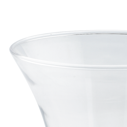 64073	 D5.5"H8.5" - CLEAR GLASS VASE