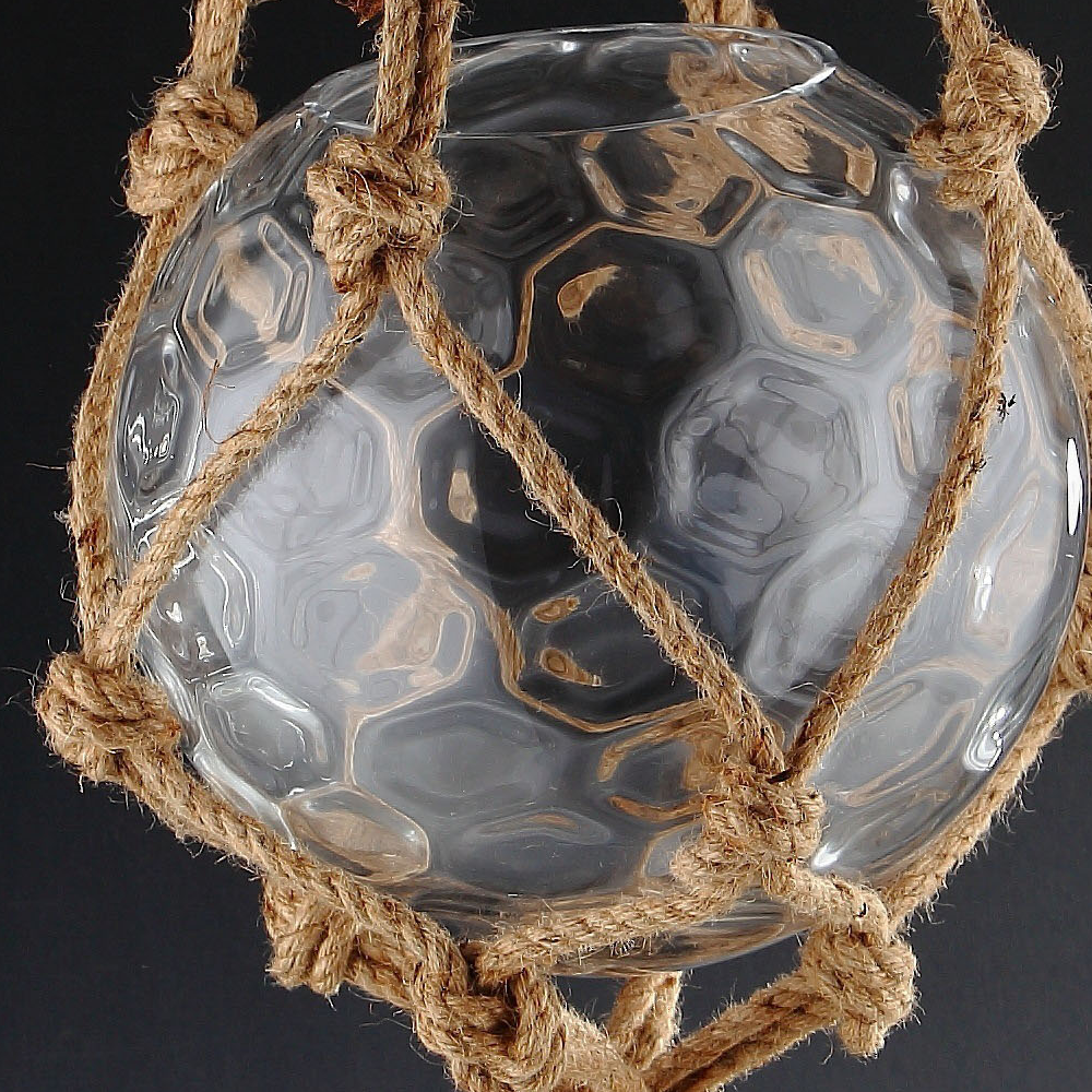 64586	 D9"H8.5" - HANGING GLASS TERRARIUM WITH ROPE