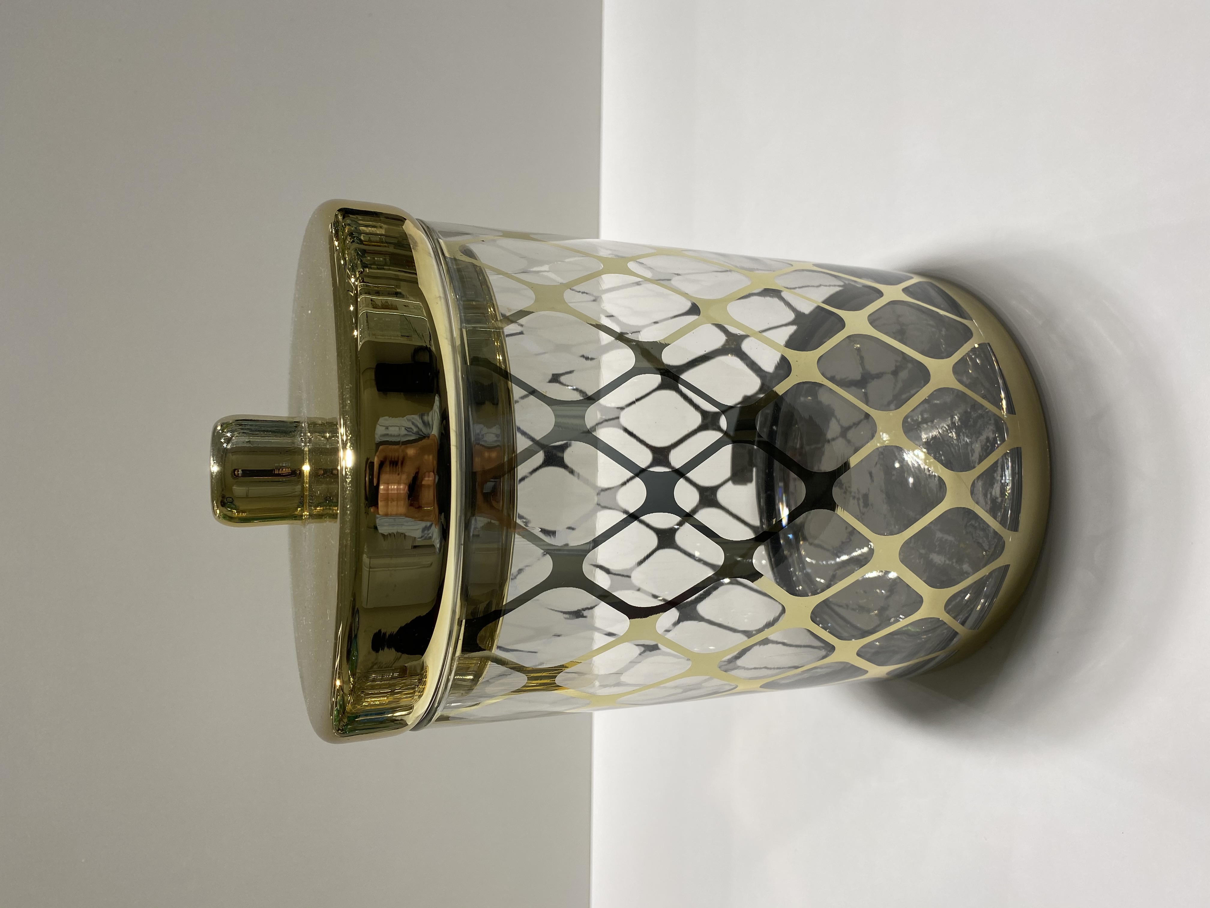 D6.5"H10" - GLASS APOTHECARY JAR WITH LID