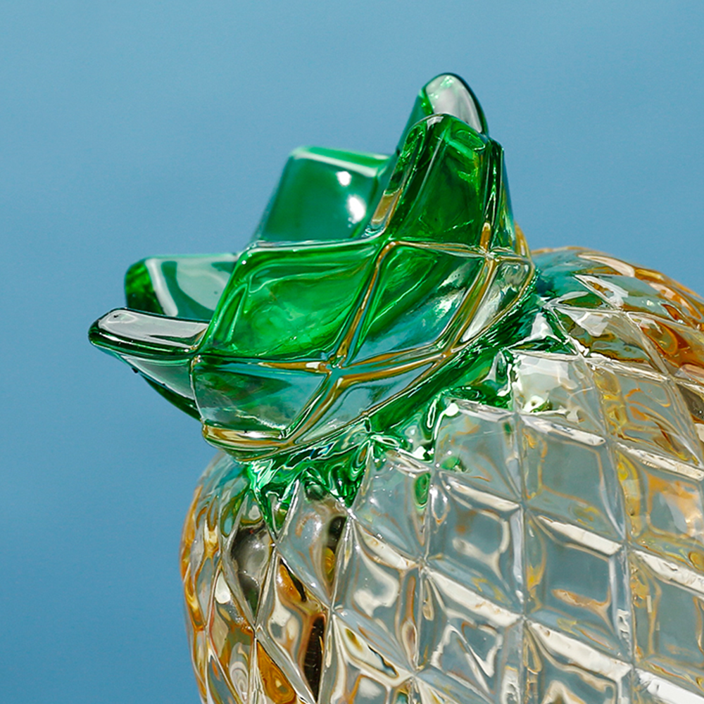 68071	 *L4"W4"H4" - GLASS VASE