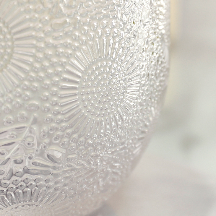 68460	 D4.5"H5.5" - GLASS JAR WITH LID