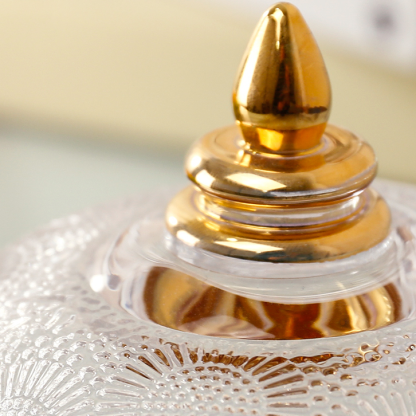 68460	 D4.5"H5.5" - GLASS JAR WITH LID
