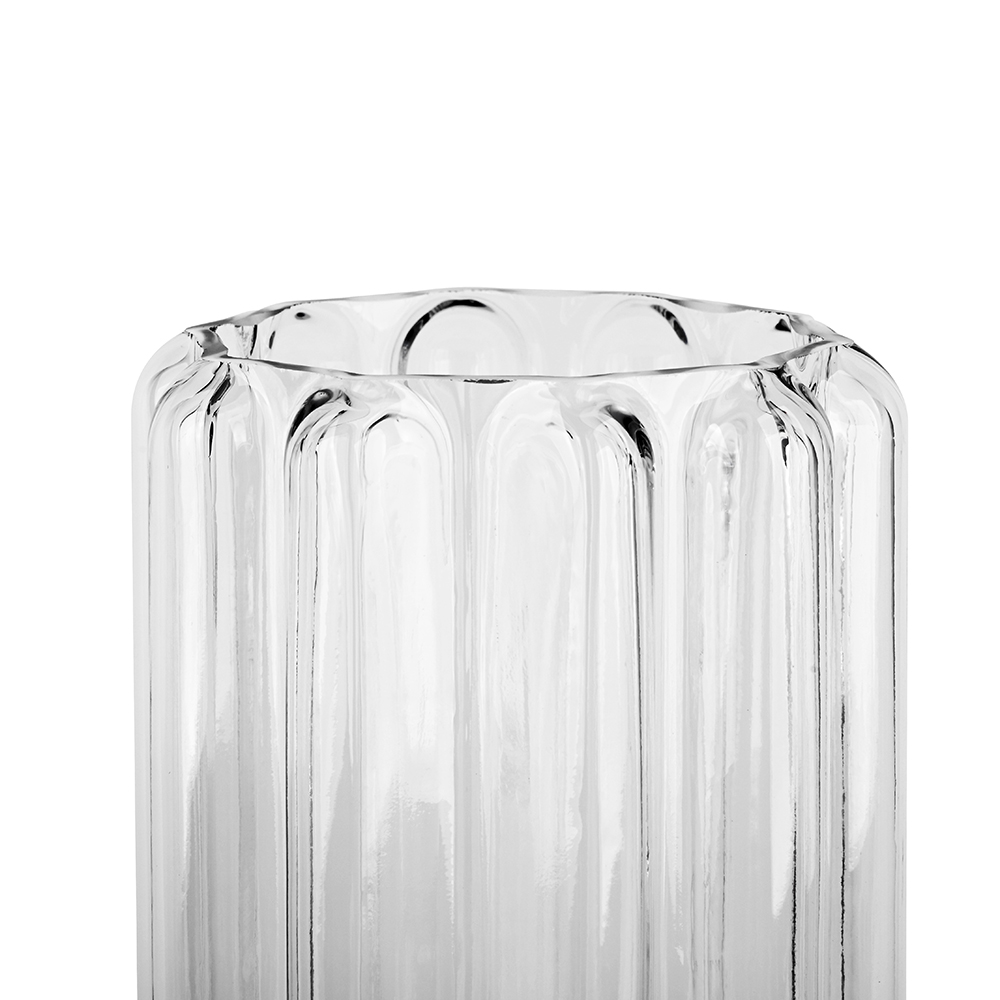 GA78051	 L5.51"W5.51"H10.63"GLASS VASE