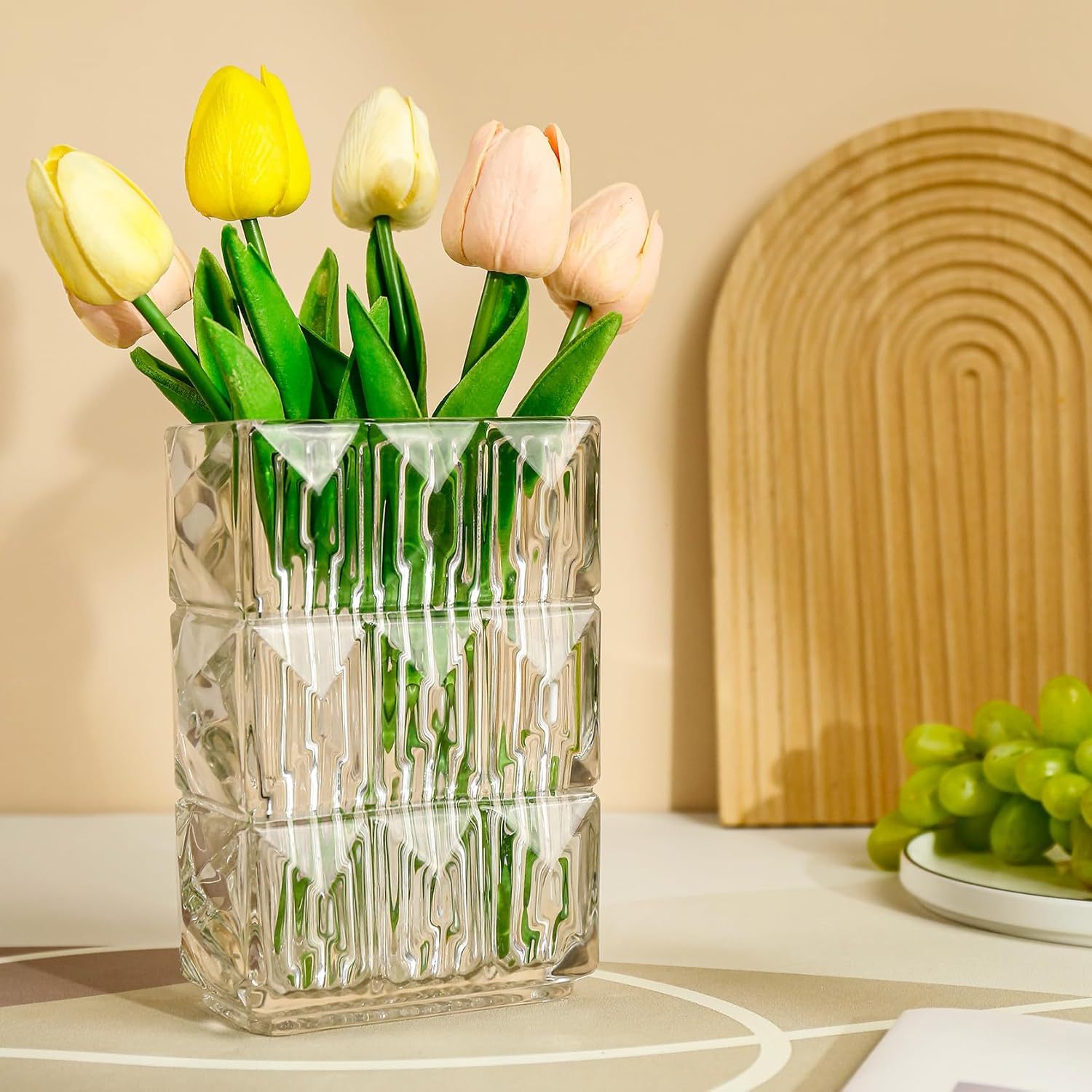 74148 L5.1W3.1H7.9" - GLASS VASE