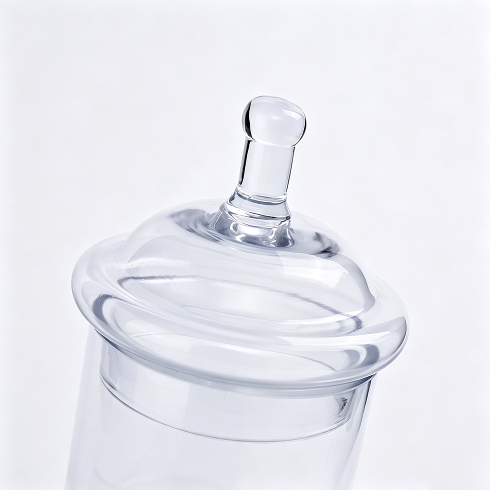 83684C	 D5"H9" - GLASS APOTHECARY JAR WITH LID