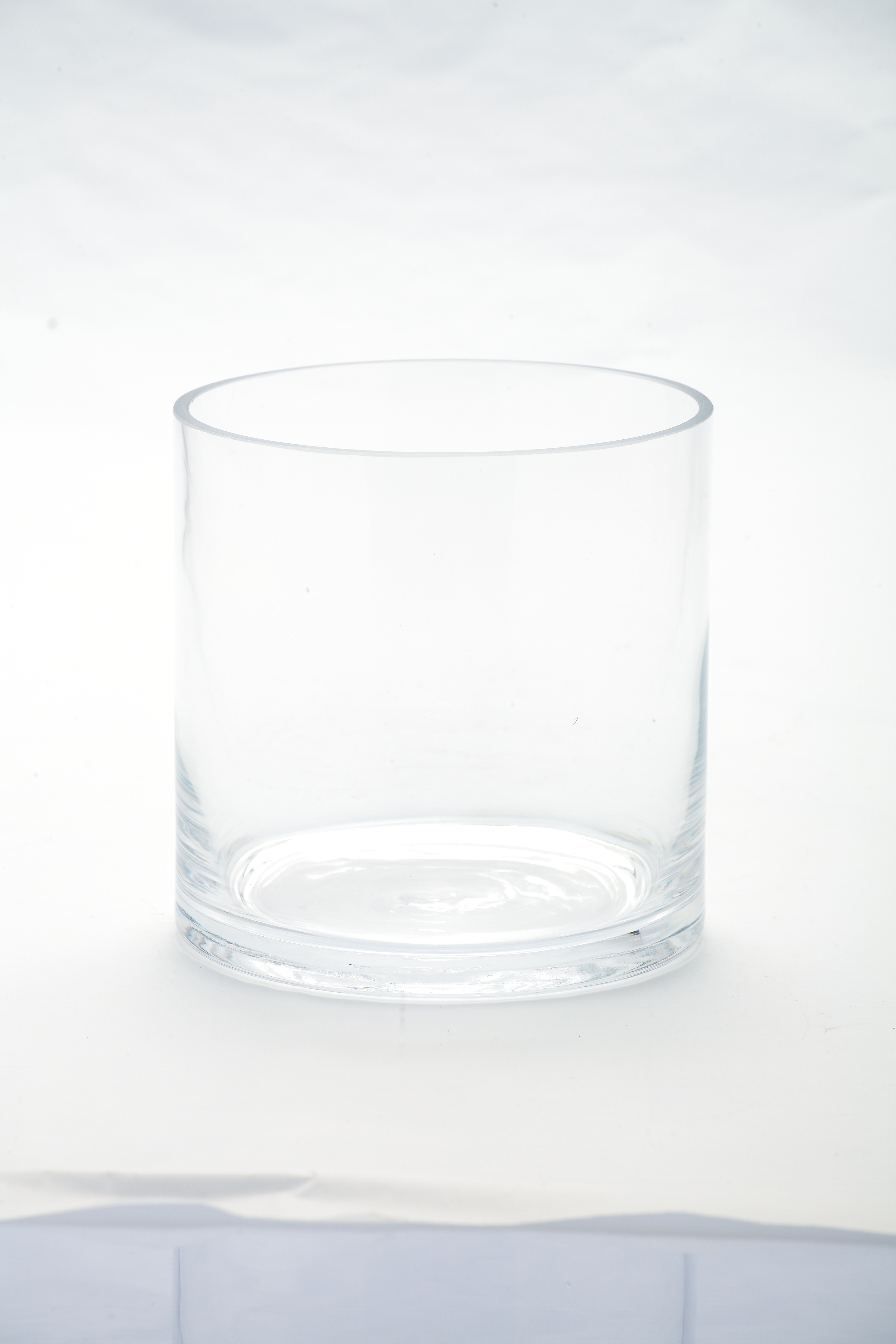 84105C	 D5"H5" - CLEAR GLASS CYLINDER VASE