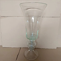 D10.1"H22" - GLASS TRUMPET VASE