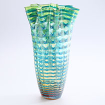 D9"H14" - GLASS VASE