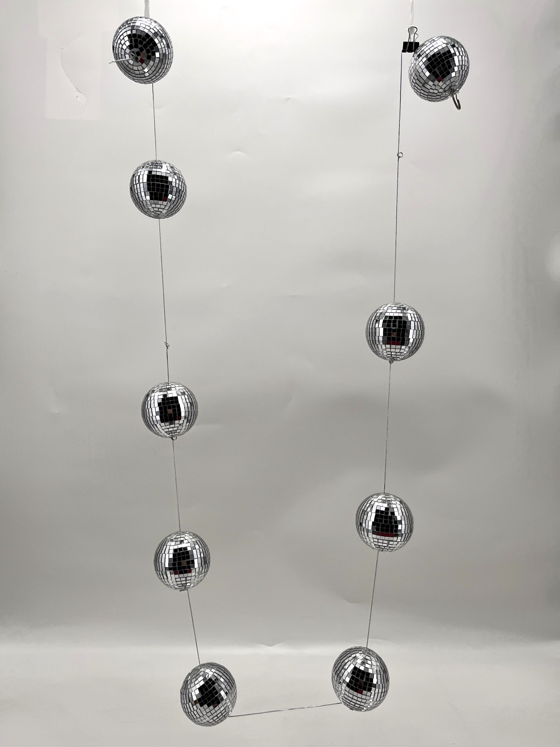 86190SV	 L78.7"D2.8" - MIRROR DISCO BALL GARLAND