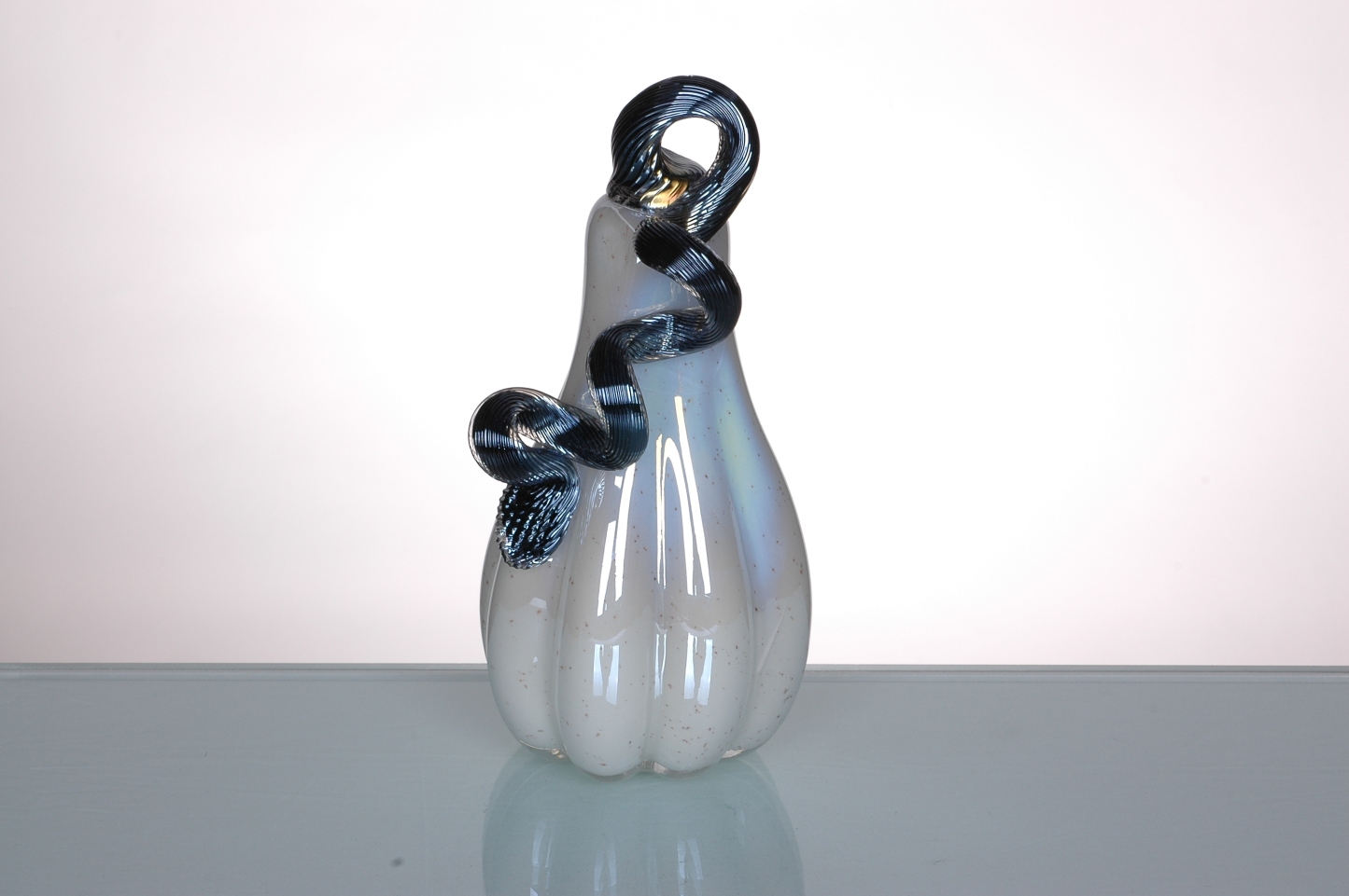 87232	 *D4.5"H9" - GLASS PUMPKIN WITH CURLY STEM