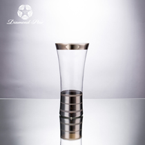 *D4.7"H10.4" - GLASS VASE