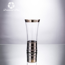 *D4.7"H10.4" - GLASS VASE