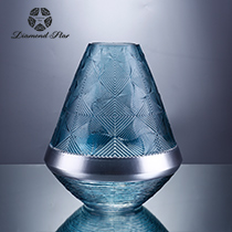 D8.7"H10.2" - GLASS VASE