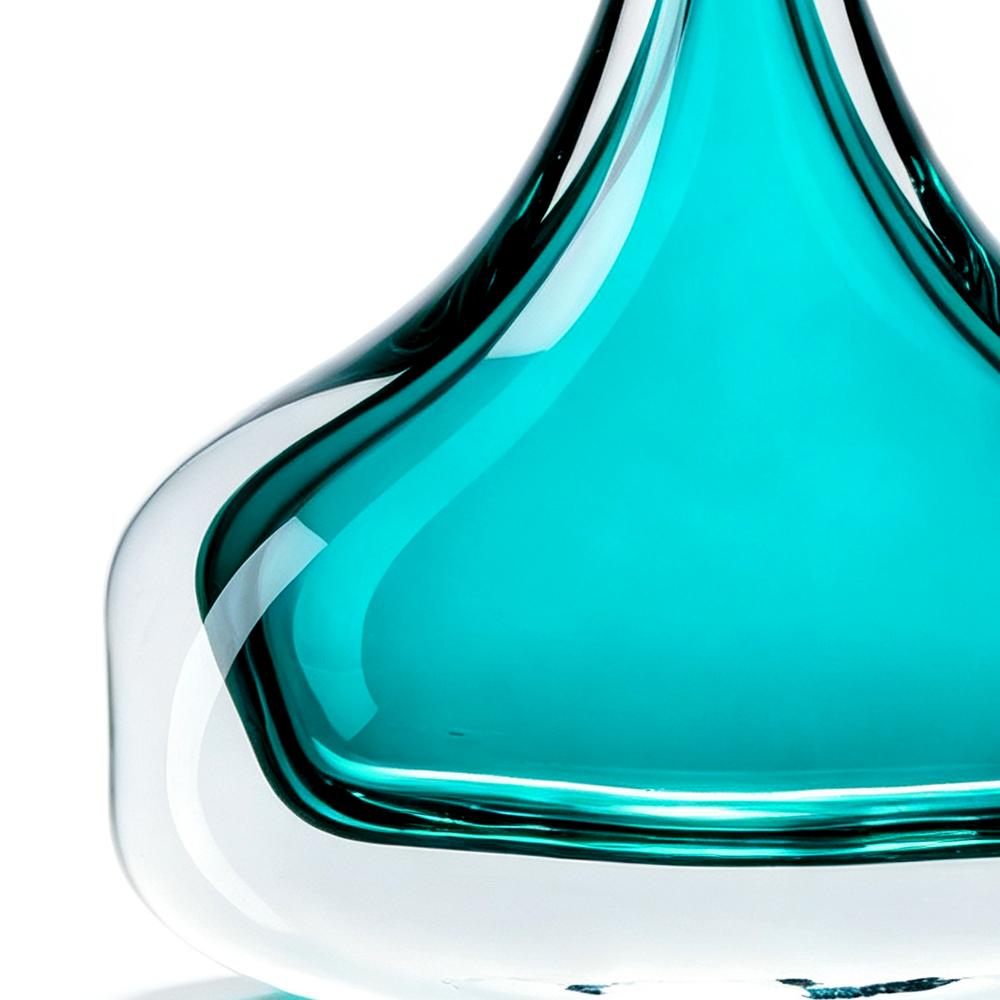 93029	 L8.3"W2.8"H10" - GLASS SCULPTURE