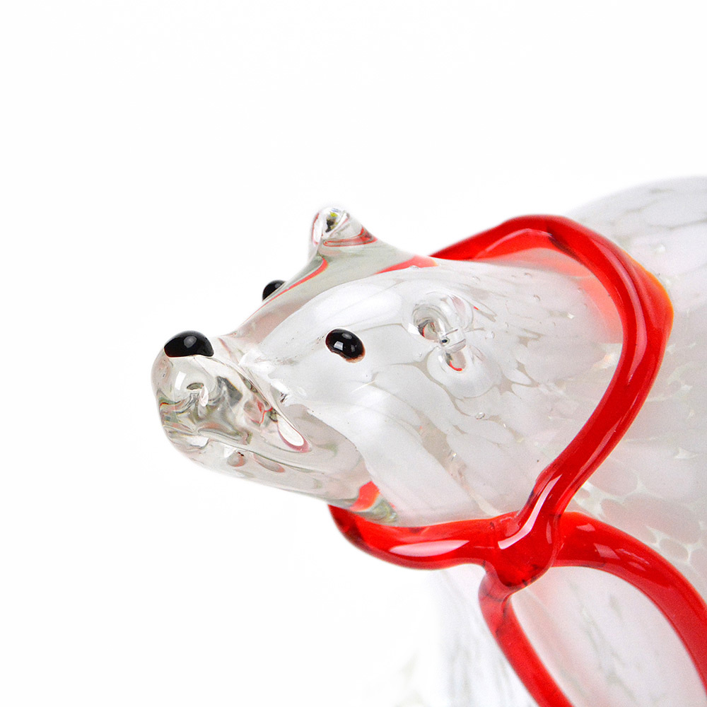 GC16001MT	 L6''W3''H5''CHRISTMAS BEAR WITH LED