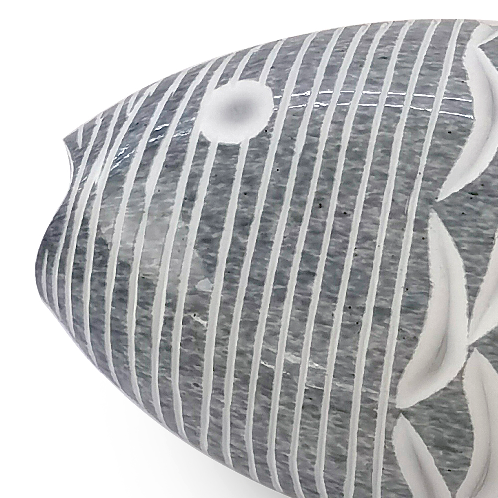 GA12003	 L16''W6''H3''GLASS FISH