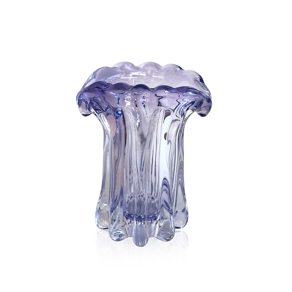 L7''W6''H8''GLASS VASE