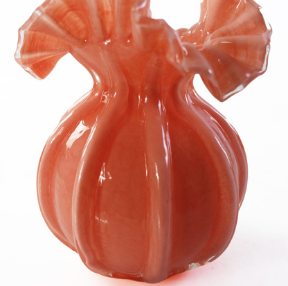 GA63009A4	 D5.5''H6.5''GLASS VASE