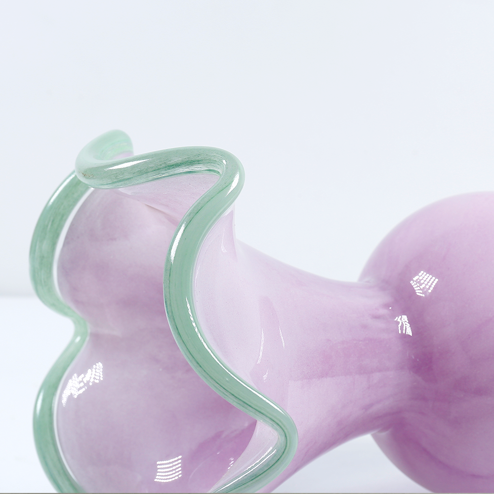 GE69003PR	 D6''H10''EASTER VASE