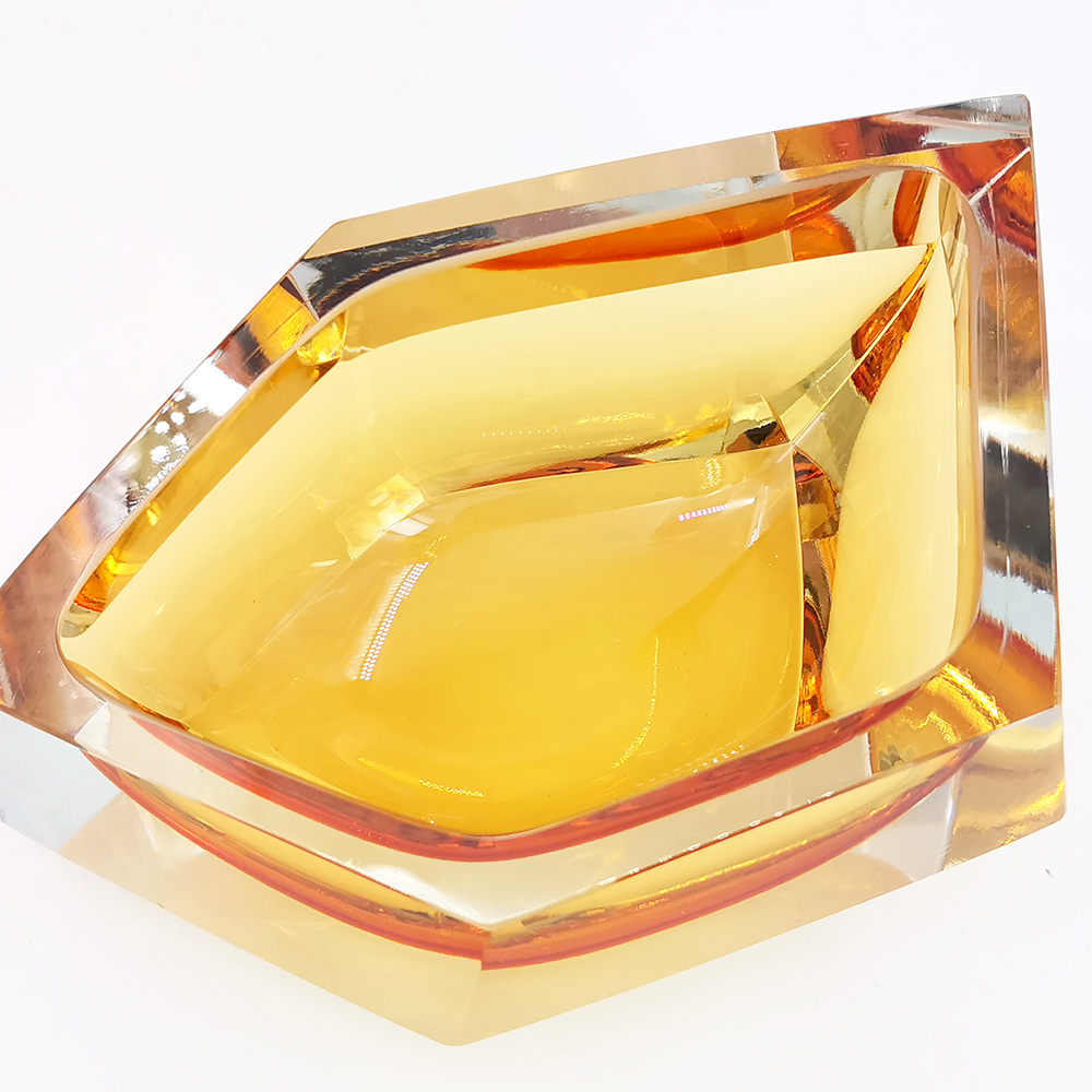 GA02005YE	 L9''W6''H4.5'' GLASS ACCESSORY