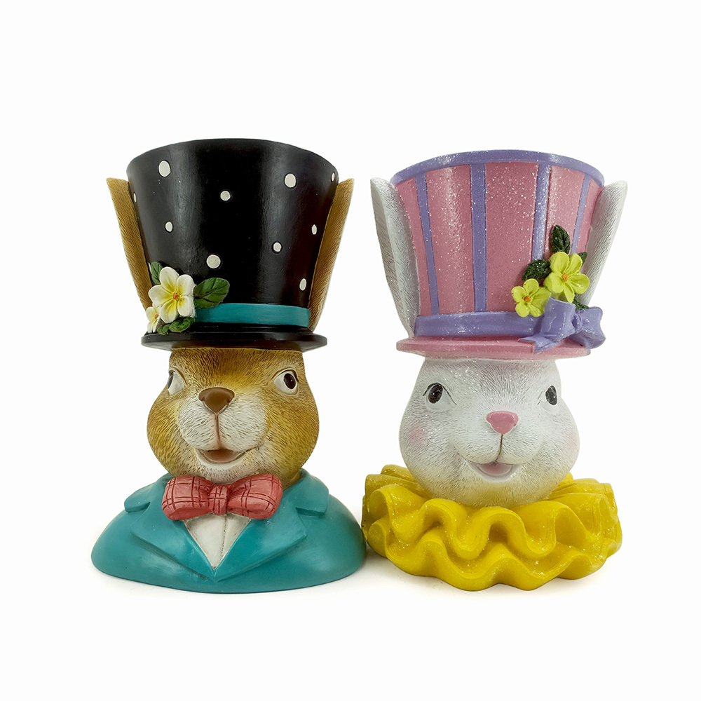 L8"W7.5"H11.5"EASTER RABBIT