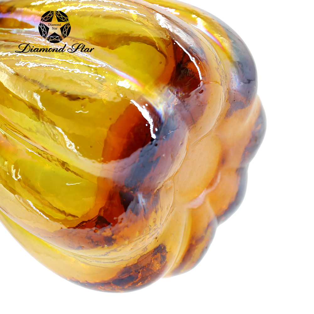 79511	 L4.1"W4.1"H8.3" - GLASS PUMPKIN WITH CURLY STEM