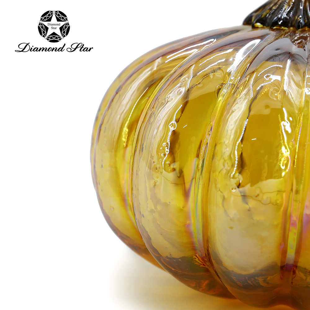 79515	 L5.9"W5.9"H9.1" - GLASS PUMPKIN WITH CURLY STEM