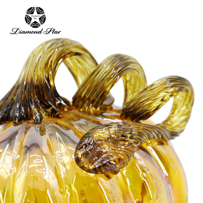 79515	 L5.9"W5.9"H9.1" - GLASS PUMPKIN WITH CURLY STEM