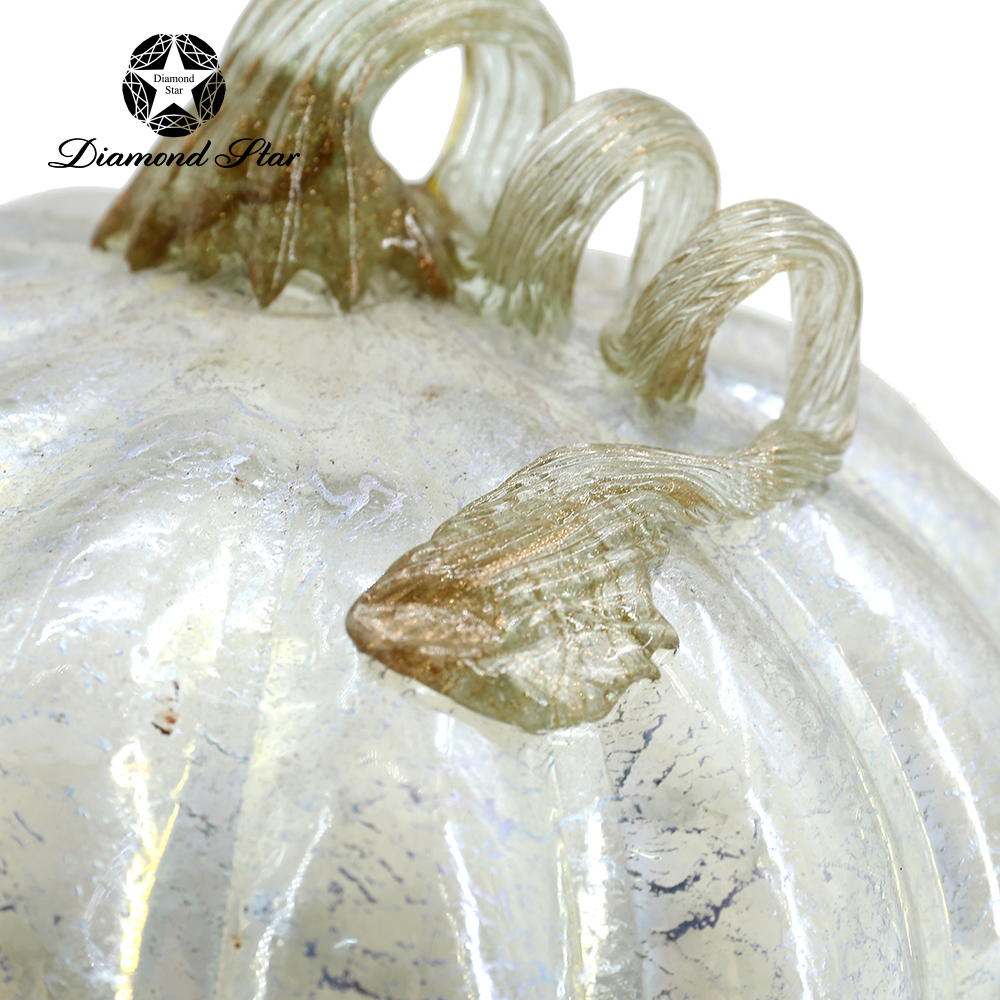 79505	 *L8.7"W8.7"H6.3" - GLASS PUMPKIN WITH CURLY STEM