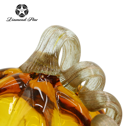 79468	 L5.9"W5.9"H9.1" - GLASS PUMPKIN WITH CURLY STEM