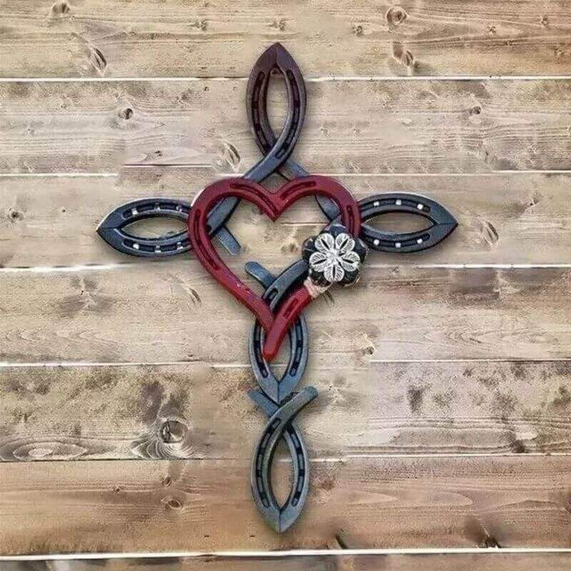 Natural Horseshoe Cross With Heart-Jolura