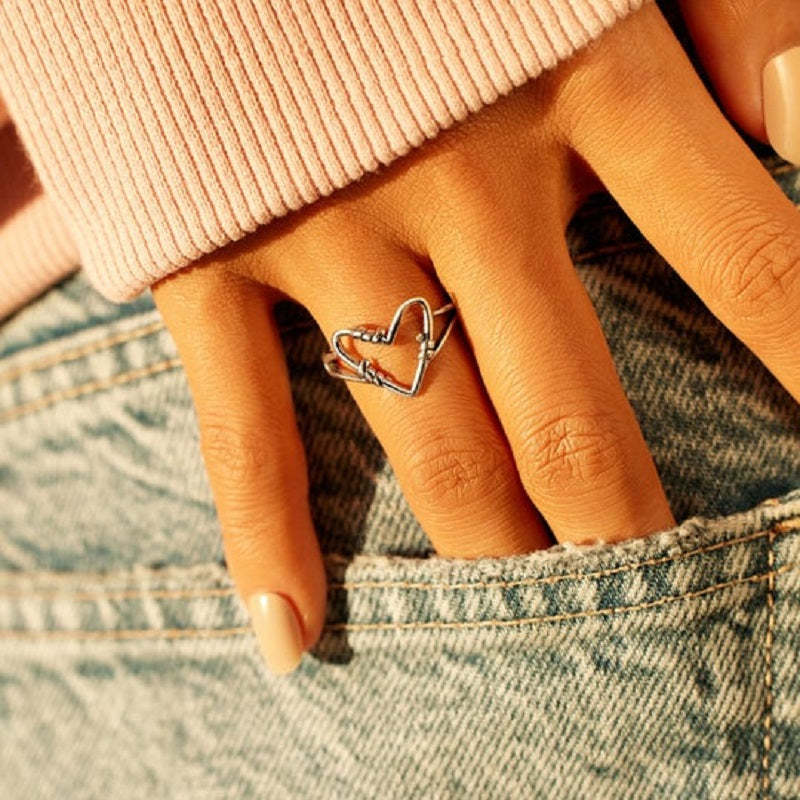 Sterling Silver Heart Wire Ring-Jolura