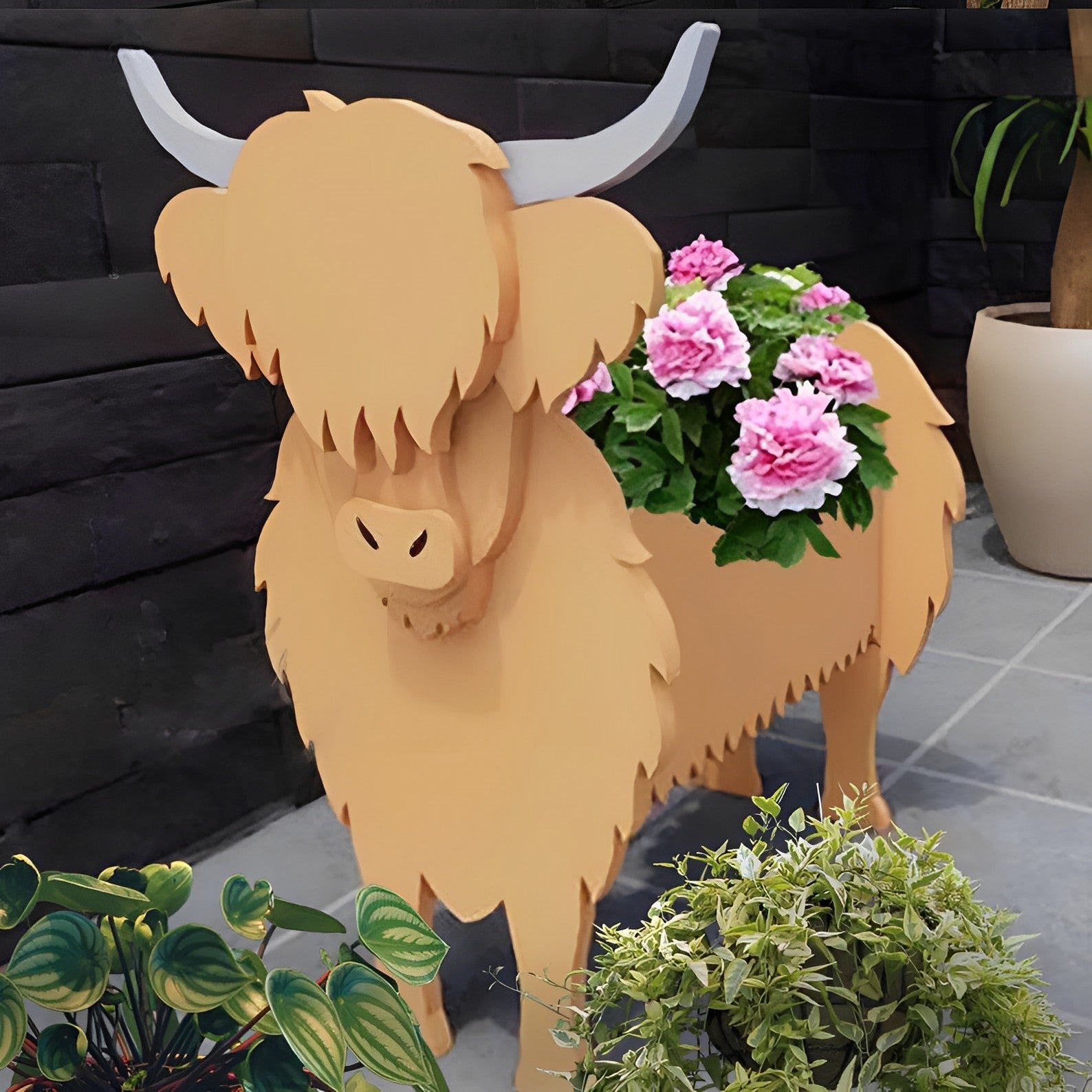 Highland Cattle Planter AP061-Jolura