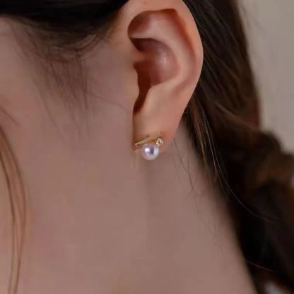 Life is 90% How You React it Pearl Balance Necklace-Jolura